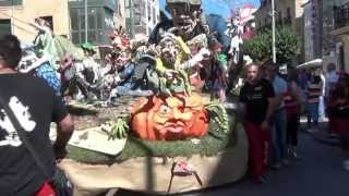 Elaboracin y desfile de carrozas San Mateo 2014