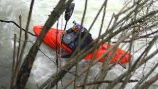 descenos en kayak- Cantabria Infinita