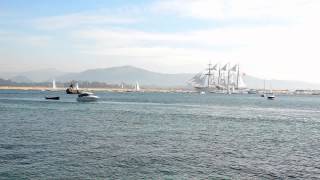 Juan Sebastin Elcano saliendo de la baha de Santander